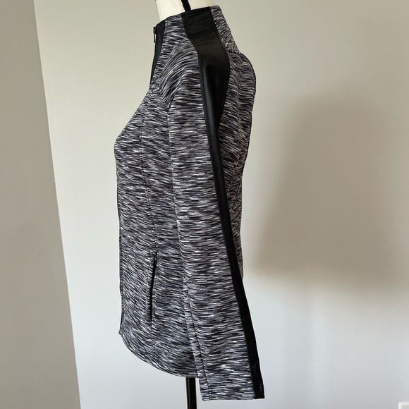 Snow Angels size small zip up athleisure jacket pockets casual lounge outerwear - Picture 5 of 17